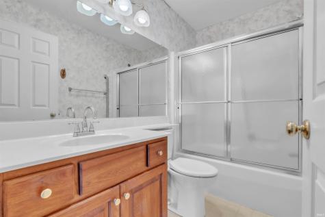 1311 Somerset Court Goshen IN 46528