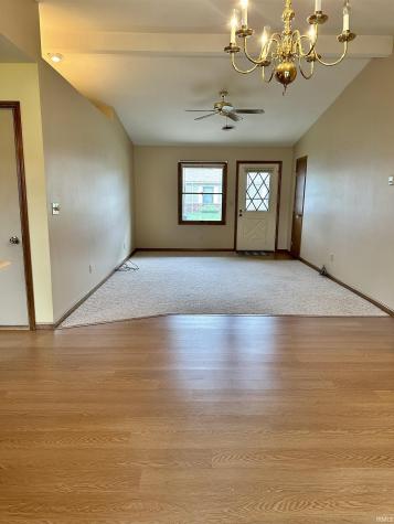 1548 E Kammerer Road Kendallville IN 46755