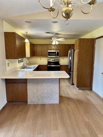 1548 E Kammerer Road Kendallville IN 46755