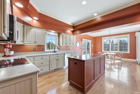 12015 Sycamore Lakes Court Fort Wayne IN 46814