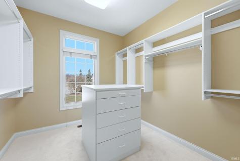 12015 Sycamore Lakes Court Fort Wayne IN 46814