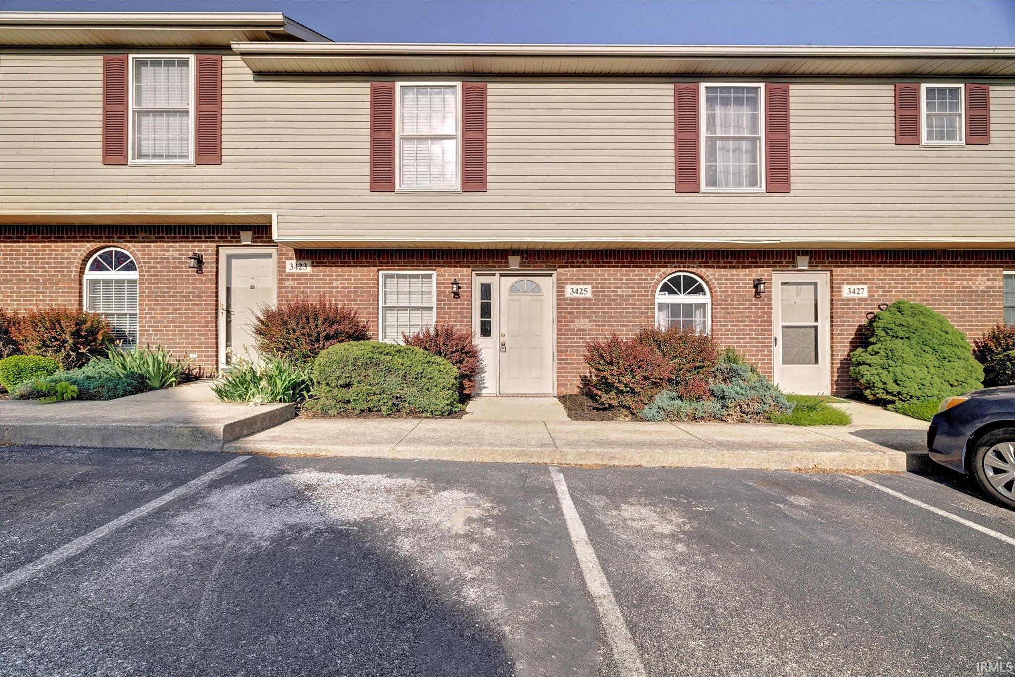 3425 S Oaklawn Circle Bloomington IN 47401