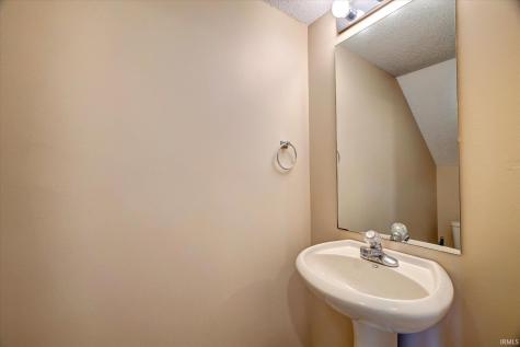 3425 S Oaklawn Circle Bloomington IN 47401