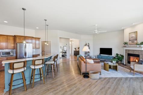 212 Fiddlers Cove Fort Wayne IN 46825