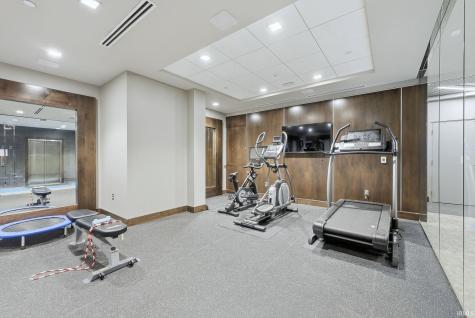 202 W Berry Street Fort Wayne IN 46802