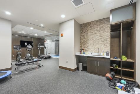 202 W Berry Street Fort Wayne IN 46802