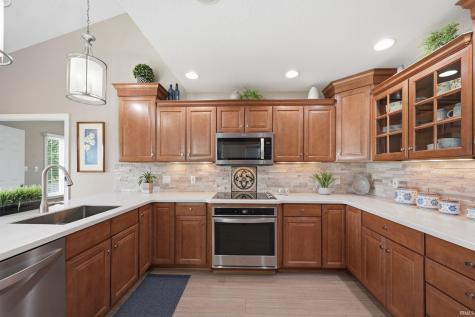 5003 N Eagle Branch Drive Muncie IN 47304