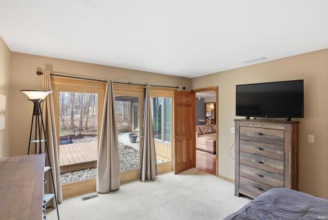 9715 Woodland Ridge East Fort Wayne IN 46804