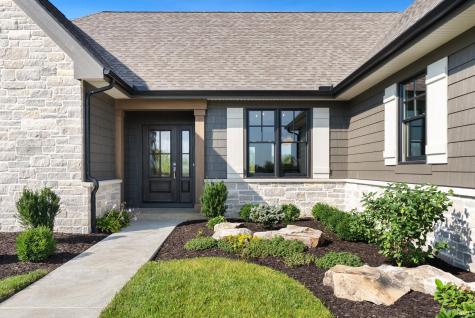 2581 Pine Straw Drive Auburn IN 46706