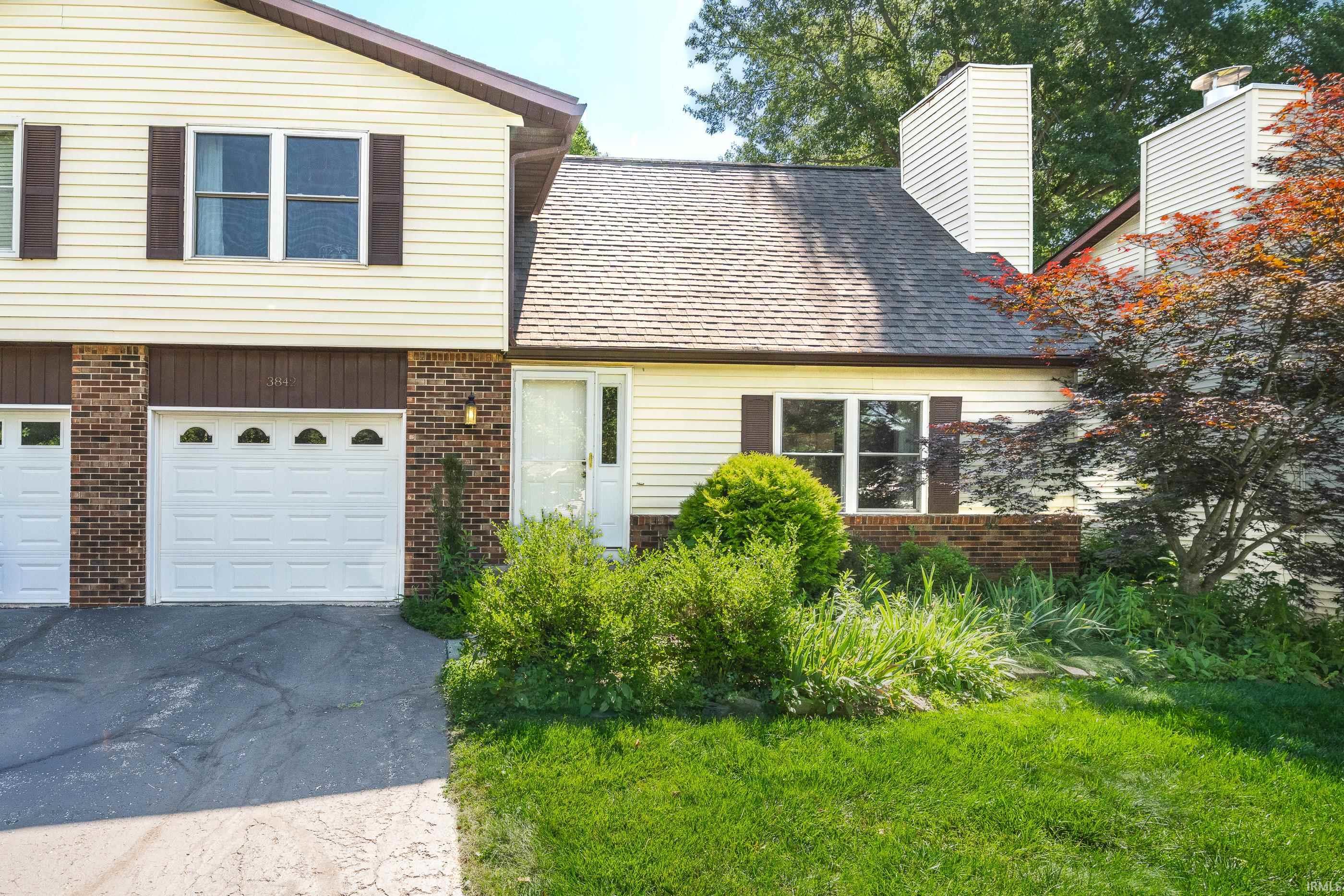 3842 S Laurel Court Bloomington IN 47401