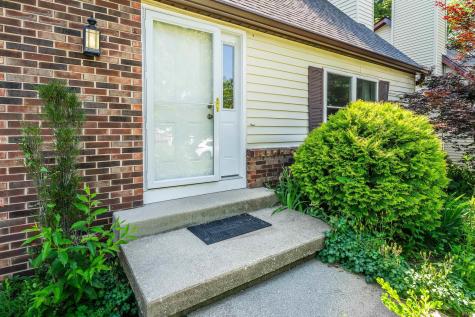 3842 S Laurel Court Bloomington IN 47401