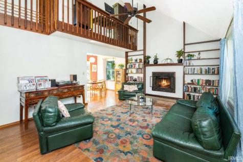3842 S Laurel Court Bloomington IN 47401