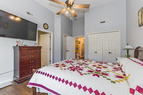 4908 W Churchill Court Muncie IN 47304