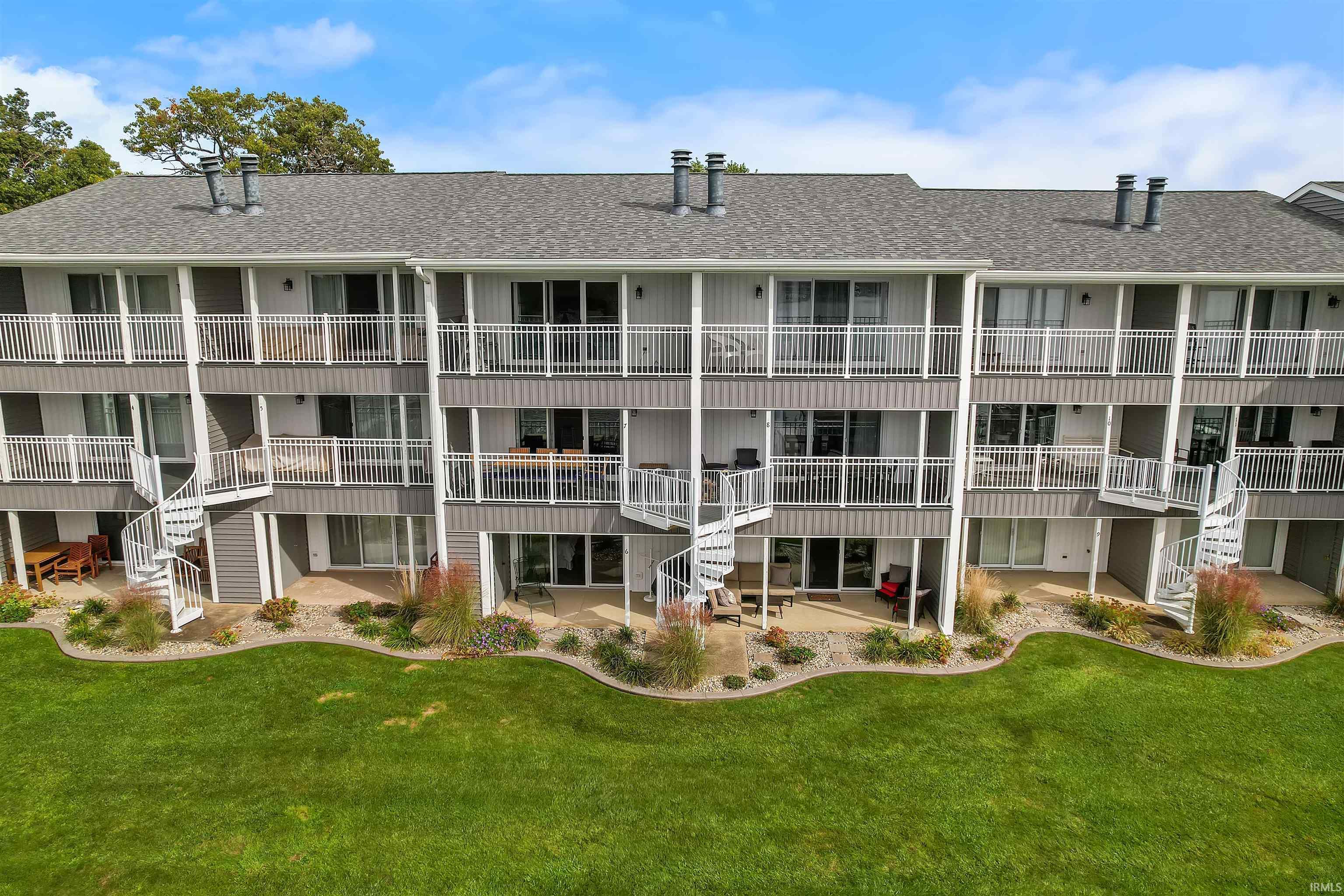 1725 Colonial Drive Rochester IN 46975