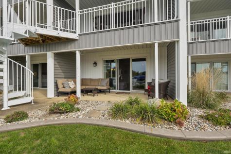 1725 Colonial Drive Rochester IN 46975