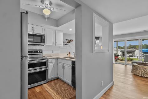 1725 Colonial Drive Rochester IN 46975