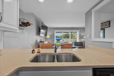 1725 Colonial Drive Rochester IN 46975
