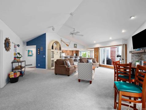 10660 N Southshore Drive Syracuse IN 46567