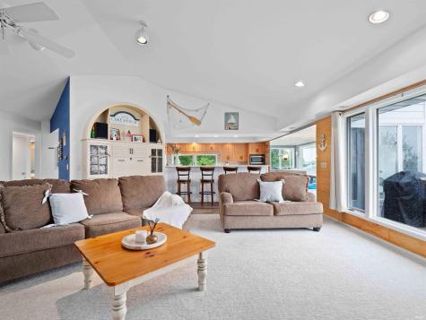 10660 N Southshore Drive Syracuse IN 46567