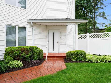 10660 N Southshore Drive Syracuse IN 46567