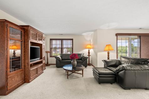 132 Tulip Boulevard Goshen IN 46526