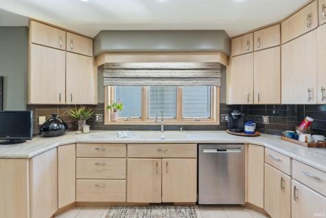 6303 Talbot Court Fort Wayne IN 46815