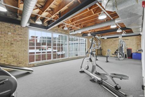 112 W Washington Boulevard Fort Wayne IN 46802