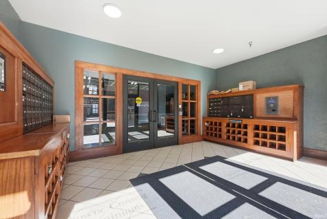 112 W Washington Boulevard Fort Wayne IN 46802