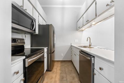 300 E Medusa Street Syracuse IN 46567