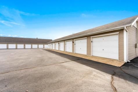 300 E Medusa Street Syracuse IN 46567