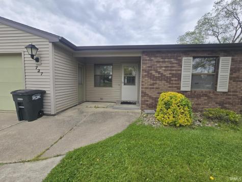 727 Riley Road Kendallville IN 46755