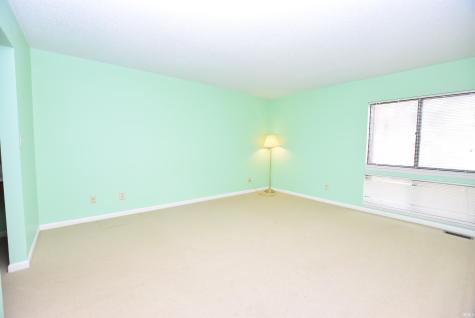9359 S Pointe Lasalles Lane Bloomington IN 47401