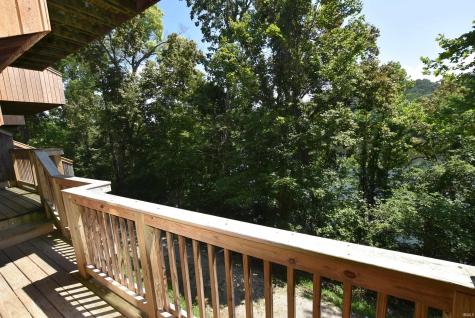 9359 S Pointe Lasalles Lane Bloomington IN 47401