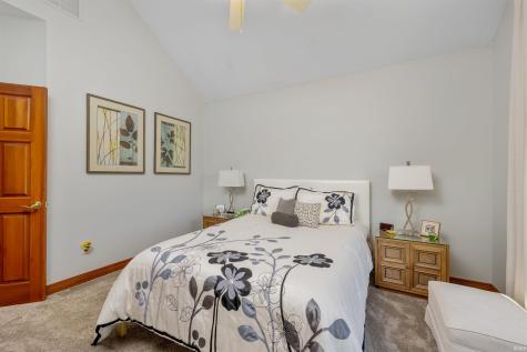 11019 Lavista Place Fort Wayne IN 46845
