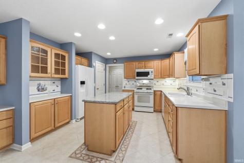 9415 Craig's Cove Fort Wayne IN 46804