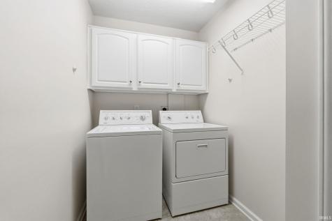 9415 Craig's Cove Fort Wayne IN 46804