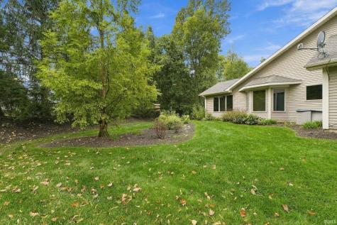 9415 Craig's Cove Fort Wayne IN 46804