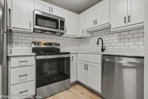 1801 Irish Way #1872 South Bend IN 46637