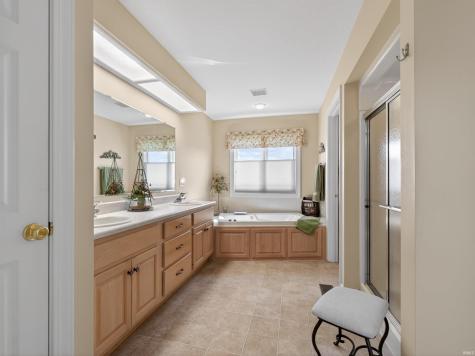 7124 Brackenwood Court Fort Wayne IN 46835