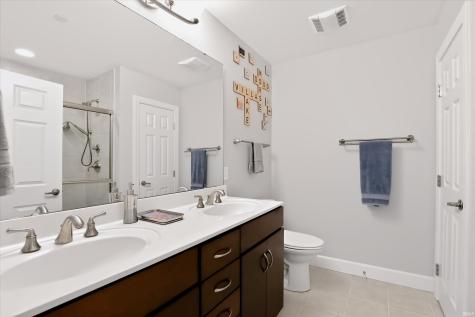 20971 Shoreline Court Noblesville IN 46062