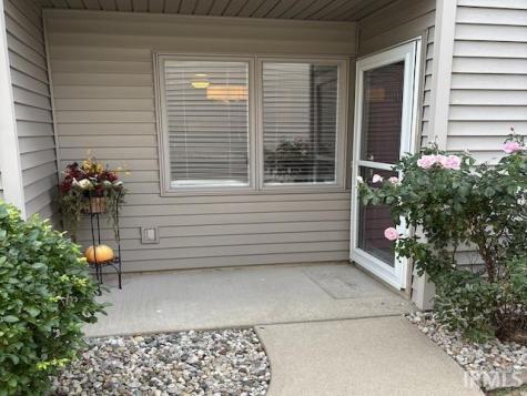 422 Kings Crossing Huntington IN 46750