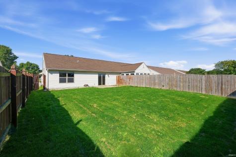 3975 Cobblestone Cove New Haven IN 46774