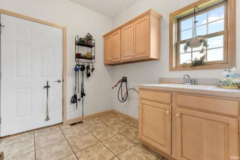 111 River Park Drive Middlebury IN 46540
