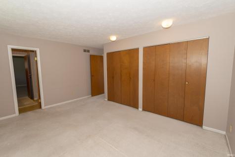 2711 Northside Unit C Boulevard South Bend IN 46615