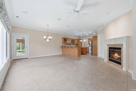 9421 Wawasee Cove Fort Wayne IN 46804