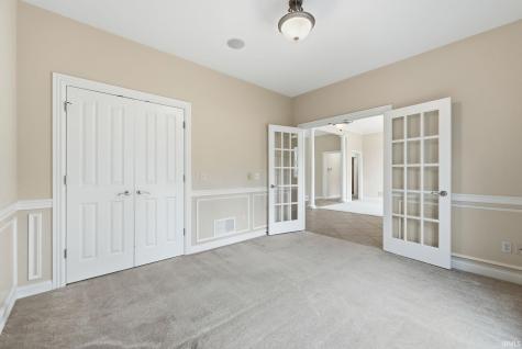 9421 Wawasee Cove Fort Wayne IN 46804