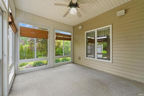 9421 Wawasee Cove Fort Wayne IN 46804