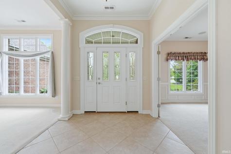 9421 Wawasee Cove Fort Wayne IN 46804