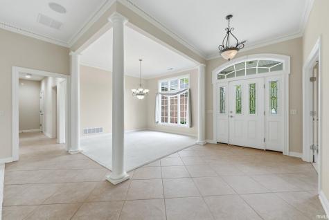 9421 Wawasee Cove Fort Wayne IN 46804
