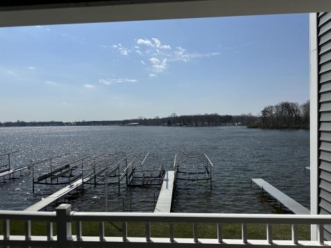 1725 Colonial Drive Rochester IN 46975